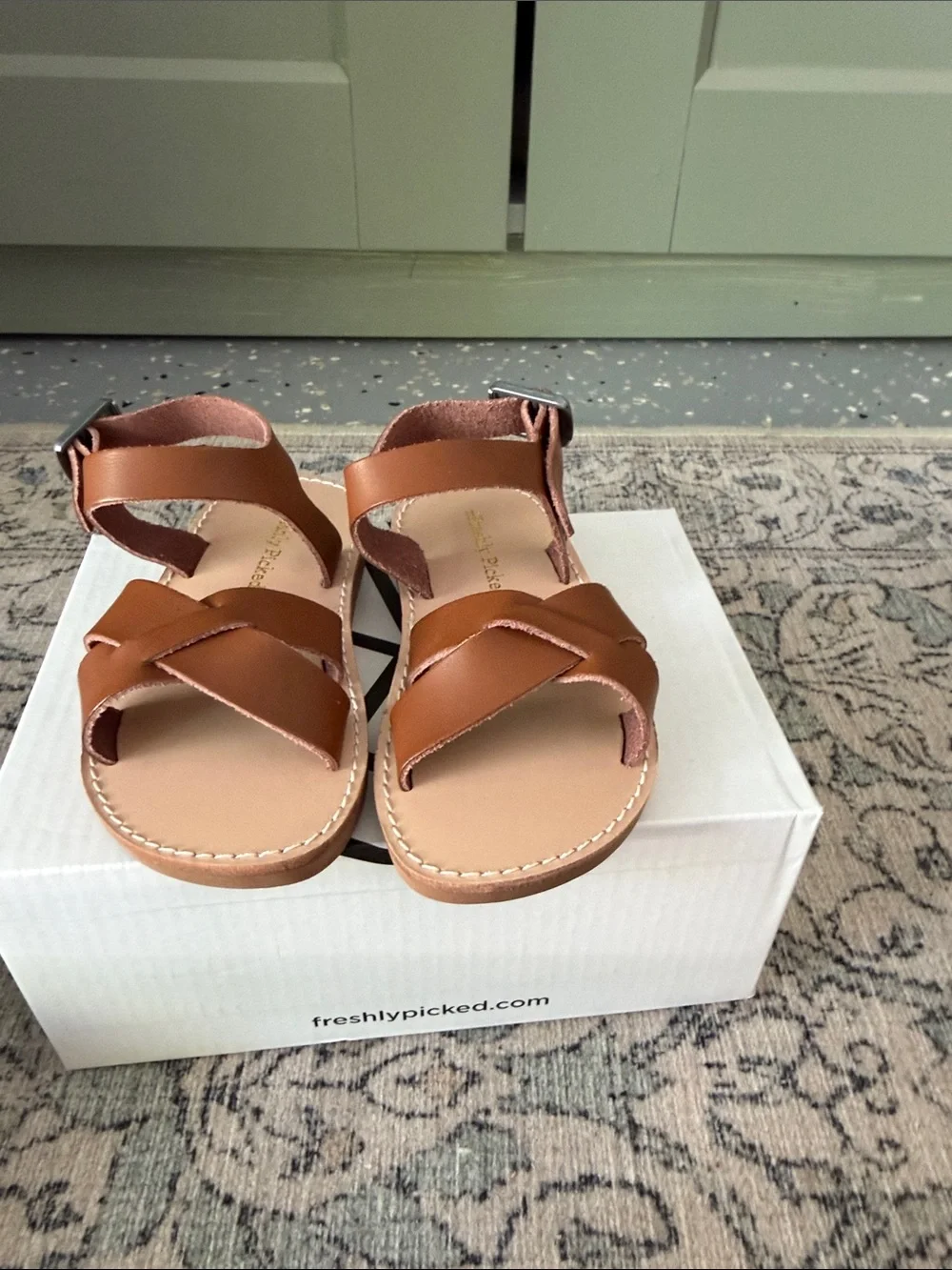 Freshly Picked classic sandal